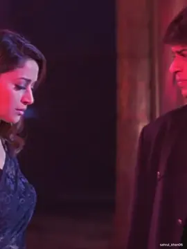 shahrukh khan & madhuri dixit♥️ #shahrukhkhan #madhuridixit #bollywood #foryou #fyp 
