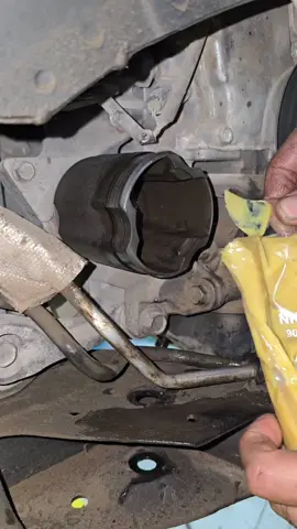 Nissan maxima axle boot changing and greasing #automotive 