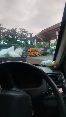 Angel golek minyak#trenggalek24jam #traveltiktok #drivermudapunyacerita #sopirtruckindonesia🇮🇩 