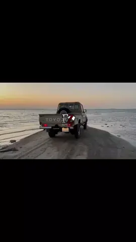 حطني في عيونك وغمض  #foryou #vairal #firal #شيلات #اكسبلور 