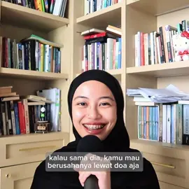 kalau memang ditakdirkan bersama, akan ketemu lagi, semoga semuanya dibuat lebih sederhana✨ Source : Rintik Sedu - makasih waktu itu kamu sempat ada.  #rintiksedu #tsana #galaubrutal #moveon #xyzabc 