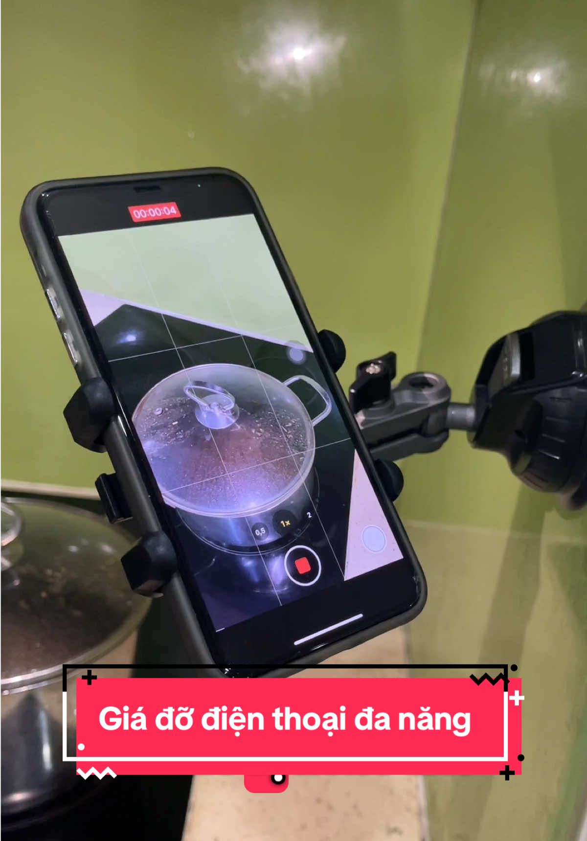 Giá đỡ điện thoại hít kính B1 của HDT car #giadodienthoaixoay360 #giadodienthoaioto #tiktokshop1212 #salevuichotnam #trieuhqrv  @Trieuhq RV  @Trieuhq RV 