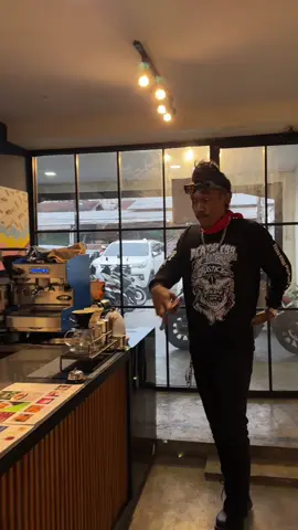 Amerika no ais hot #djiamputh #krinjingkining #trend #fyp #trend @IG: duamasa.co 