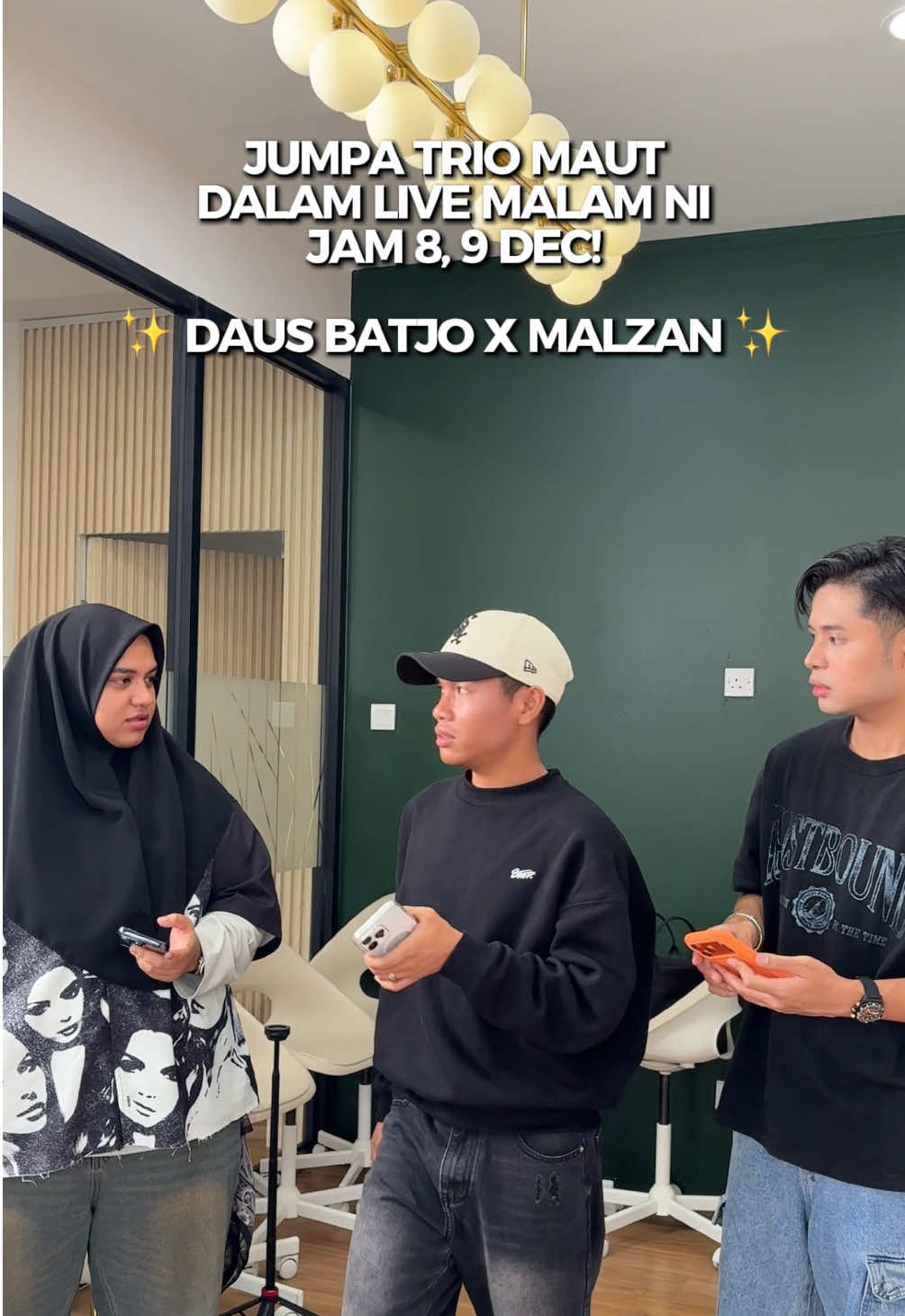 Apa-apa pun, jumpa trio maut ni dalam LIVE kejap lagi. 8 malam okay! 😘 #Candyta #DausBatjo #Malzan #IkhmalNour #Harszan 