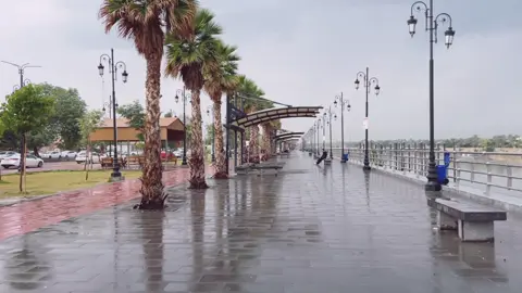 الجوو 🌧️❤️.#النجف #الكوفه #كورنيش_شط_الكوفه  . 