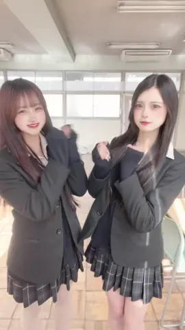 学校行くのもう30日きった😭😭😭 #おすすめ #流行り #制服#ljk #卒業 