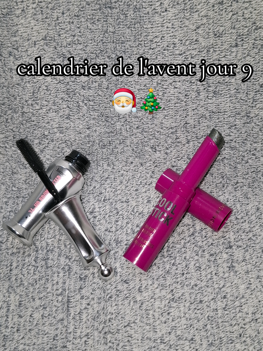 Calendrier de l'avent jour 9 ! 🎄🎅 trop contente du fixateur Benefit et de l'ombre à paupières 🤩 vous avez eu quoi aujourd'hui ?  🥰 #calendrierdelavent #calendriermakeup #sephorafavorites #benzfit #makeuprevolution  @BenefitFrance @makeuprevolutionfrance 