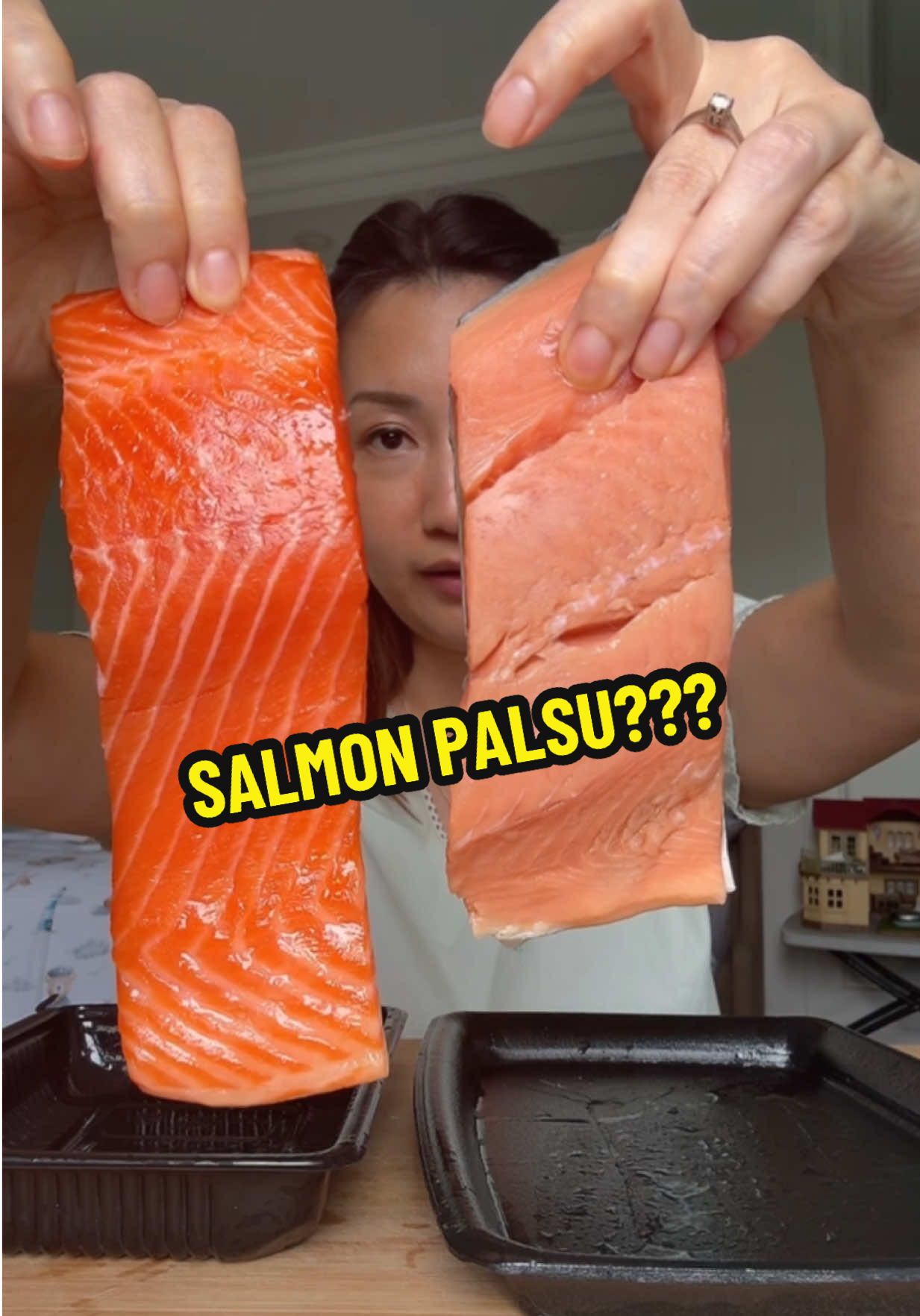Replying to @r SALMON VS TROUT!! SALMON PALSU MMG ADA YA? #nanakoot 