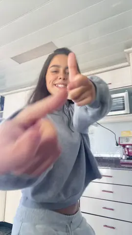 Borrador porque estoy malita 🤒  Cuenta supervisada por mi padre!!!! #influencer #videoviral #crecerentiktok #parati #fyp 