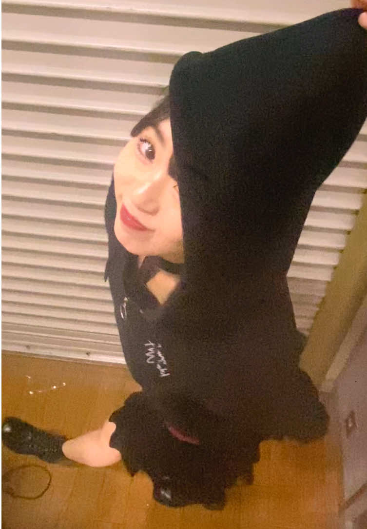 流行りの撮り方やってみた！ @新澤菜央 @れいちゃん 協力🤝 @NMB48 #newsingle #青春のデッドライン #후드잡샷 #mz샷 