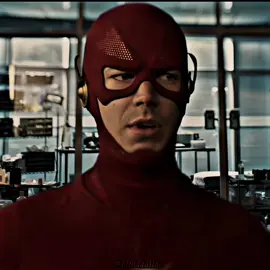 Os Flashes se encontram em crise nas infinitas terras(arrow season 8 episode 8) | edit the flash | #grantgustin #aftereffects #theflash #edits #fyp  