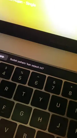 Sedia Aku Sebelum Hujan | request klik bio #lirik #liriklagu #lagugalau #fyp #idgitaf 