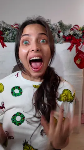A little Grinch Grinch sprinkled with Christmas magic 💚🎄✨😈  #ChristmasVibes #GrinchEnergy #HolidayMagic #FestiveFun #XmasMood #ReelsMagic #F 