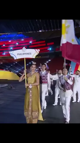 Antonia và Opal tại khai mạc seagame hôm nay #seagames 