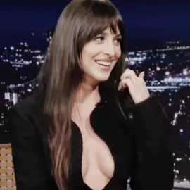 i haven't edited for a long time and im testing new apps, idk if i liked this video 🤔 | rmk/shake/cc @🪽 | #dakotajohnson #dakotajohnsonedit ALL FAKE 