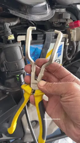 Alicate de trava  #motos #oficina #mecanico #honda #yamaha 