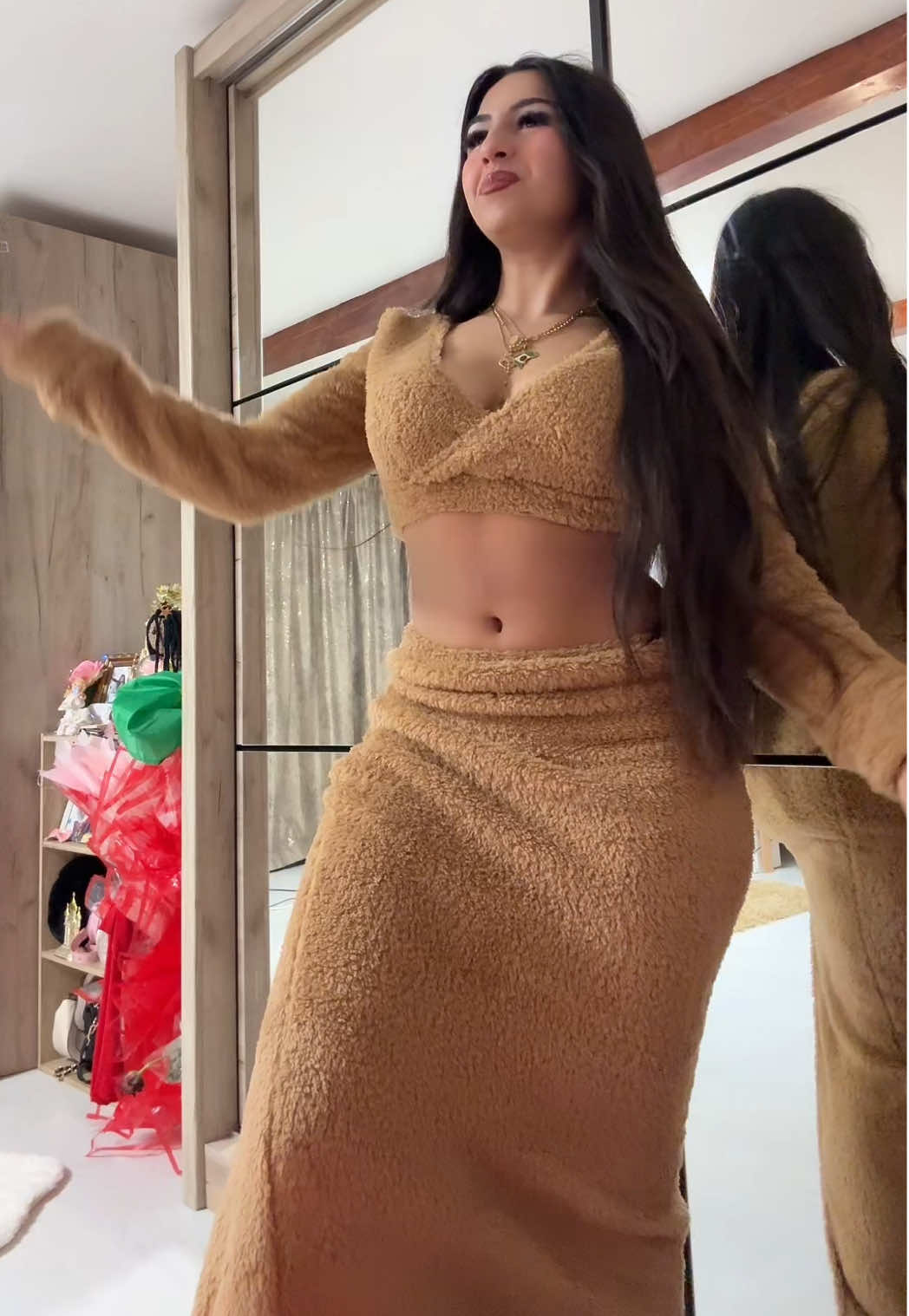 Nu e jegoasaa oglinda se vede de la lumina #fyp #Viral #viral_video #viral 