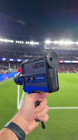 A game at Spotify Camp Nou shot on a 1975 Super 8 camera 📹 🎥 @Owen Belli #fcbarcelona #barçaontiktok #super8 #spotifycampnou 