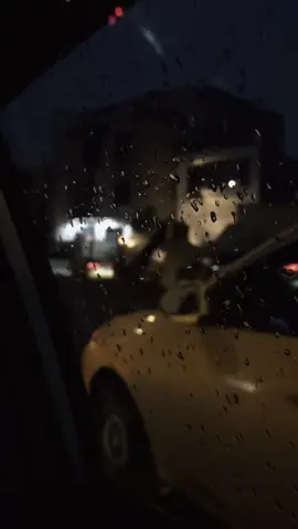 تصدق گد ما حنيت 😞🍂🖤 . . #fyp #حزن #اكسبلور #تصويري📸 #شتاء 