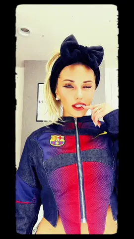 A moment for the Barca jacket ❤️💙