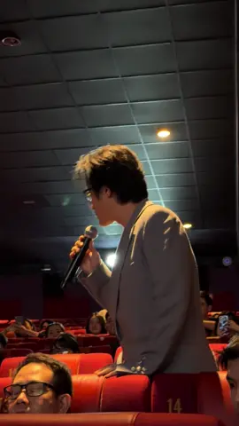 tưởng đâu anh nuốt câu hỏi không á :)))) #haanhtuan 