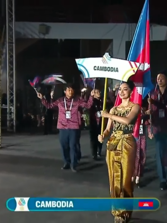 Cambodian contingent at the Opening Ceremony of the 33rd SEA Games 2025 in Bangkok, Thailand #openingceremonyseagames2025 #SEAGAMES2025 #cambodia🇰🇭 