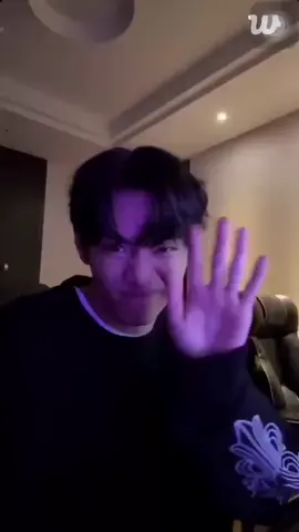 xin chao toi ten Kim Taehyung 🤡💃 #taekook #taekookisreal #tuilameconbam😼 #parkminhee🔮🌷 #jungkookgheminhee🤫 