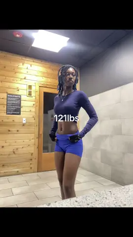 moving on up yessir, i didn’t realize my face kind of changed too #missfairylocs #weightgain 