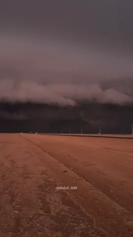 سحابة مهيبة على الوهيبية #تصويري📸 #امطاراليوم #٩ديسمبر #الوهيبية #حايل 