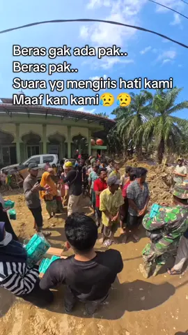 Jeritan Beras gak ada pak.. Gak ada beras pak.. Maaf kan kami yg tdk maksimal utk membantu warga kampung semua, krn yg kami bawa terbatas utk semua kampung yg kami lewati. Doa kan kami utk datang kembali lg dgn bekal yg banyak buat warga kampung. Aceh tamiang, 5 Des 2025 @topan today @Sorimuda Siregar843 @Muhammad Fahmi @bangmobilmedan @Dîámòn S.Honda @Tonny_271🇮🇩 @Bang_Okkie_Herman @ika venus @Novi Mutiara Sari @ovha20 @yassiryahya72 @021031somat @cyserskentungenjoy @andriani86282 