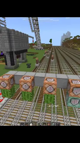 Pria ini Membuat Musik dengan Kereta - 32 #Minecraft #minecraftmusic 