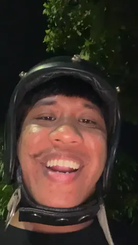 Para ladies nyalakan lampu mu 