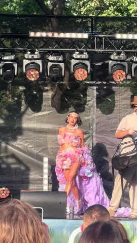 Неперевершений концерт @Adamukraine у Луцьку в липні 2025…..хто міг подумати, що вже в грудні його не стане… але ці пісні залишаться з нами назавжди!!!#adam #адам #хіт #концерт 