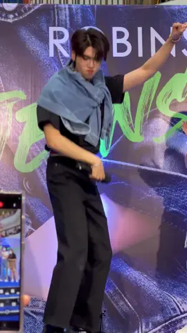 Why so cute 😍 #dunknatachai  📌ctto