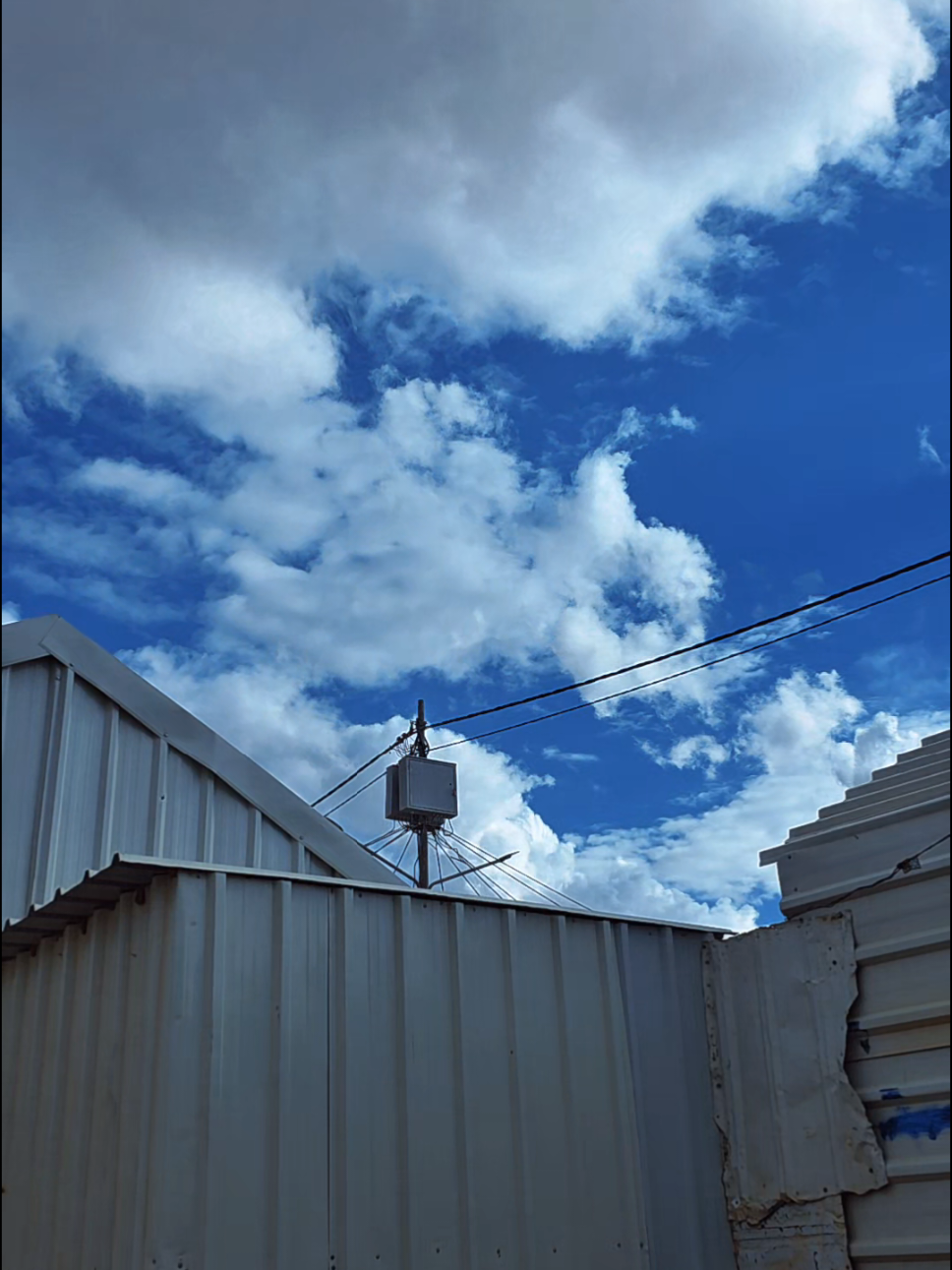 هاتو عبارة تلوك لفيديو ☁️📸#ستوريات #تصويري_احترافي_الاجواء👌🏻🕊😴 #شيلات_روعه_خواطر_ذوق 