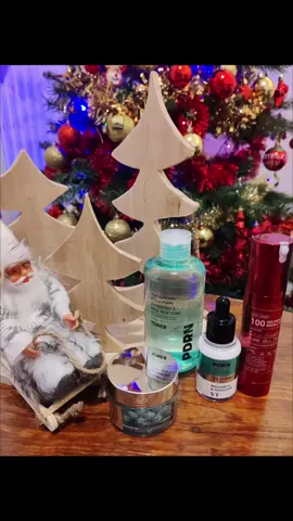 Hello tout le monde 💫 🤗 Vous recherchez une jolie routine de soins skincare  Je vous en présente une ci-dessous 😍✨ Je vous présente la routine complète VT COSMETICS  Vous pouvez les découvrir directement sur le site YESSTYLE  Voici mon code PIOUPIOU7700 vous donnera une réduction immédiate 🤩🎄⭐💝 Lien ci-dessous  https://www.yesstyle.com/fr/influencers.html?rco=PIOUPIOU7700&utm_term=PIOUPIOU7700&utm_medium=Influencer&utm_source=dynamic&mcg=influencer Voici les 4 produits de chez @YesStyle  @YesStyleInfluencers  ✨PDRN Toner -le  Tonique au PDRN Il apporte une hydratation profonde pour une peau saine et lumineuse ✨PDRN R5 Firming  Ampoule raffermissante  Elle aide à éclaircir et à revitaliser les peaux ternes pour un teint radieux ✨PDRN Capsule Cream 100 - une Crème au PDRN  Ce gel crème est enrichi en capsules concentrées de Phyto PDRN Panax  ✨RED BOOSTER Reedle Shot 100  Il contient du sang de dragon pour nourrir la peau et améliorer son élasticité  #collaborationcommerciale #produitoffert #yesstyle #VTcosmetics #yesstylexvtcosmetics 