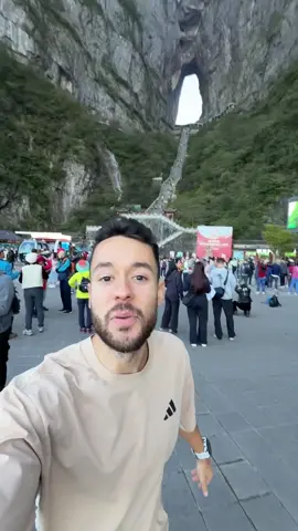 ¿Cuánto tardo en subir los 999 escalones de la Puerta al Cielo?