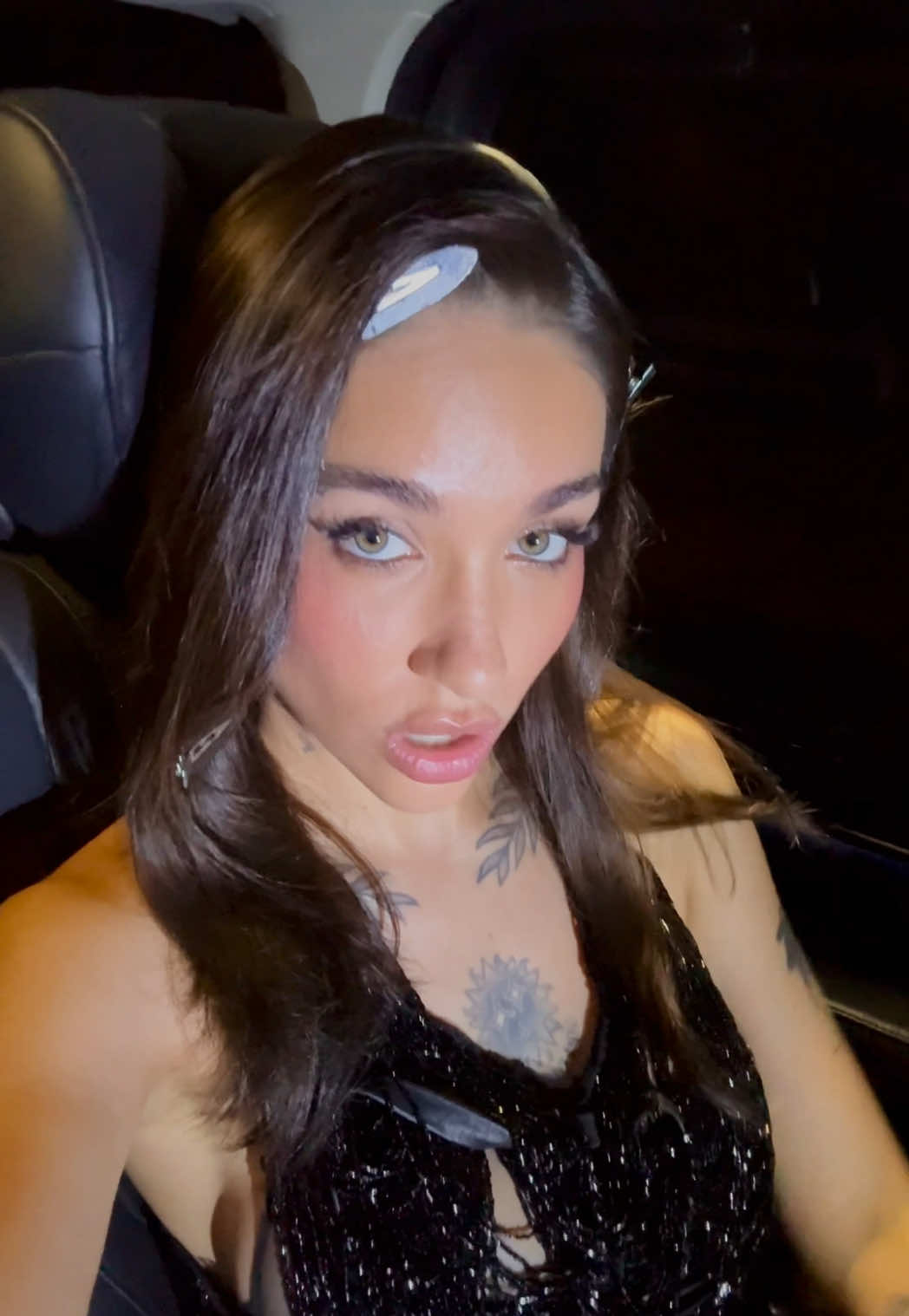 todo es posible si tú estás conmigo ❤️🌹 ROMÁNTICA ESTE 10/12 CON @Jay Wheeler 🙏🏽🙏🏽