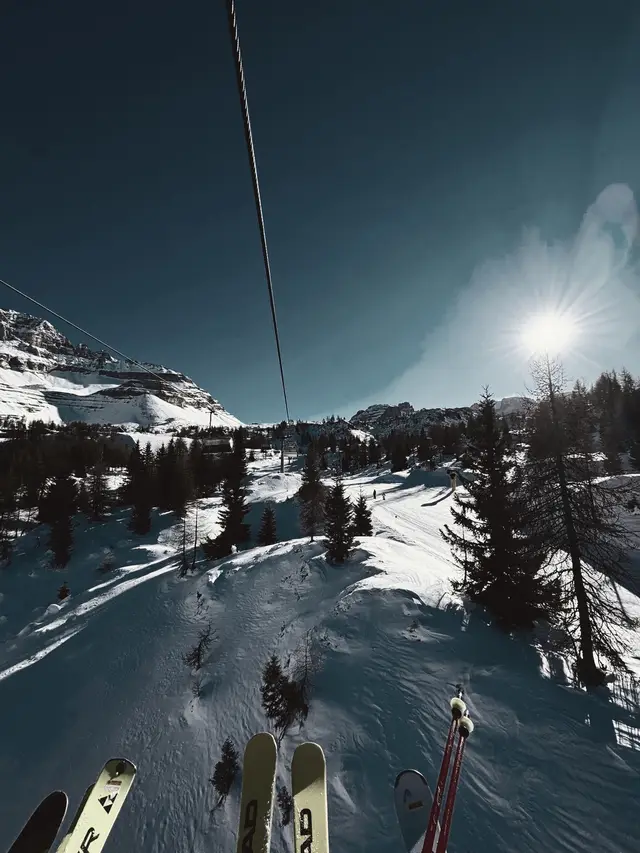 #madonnadicampiglio #cortinadampezzo #sciare #andiamovirali 