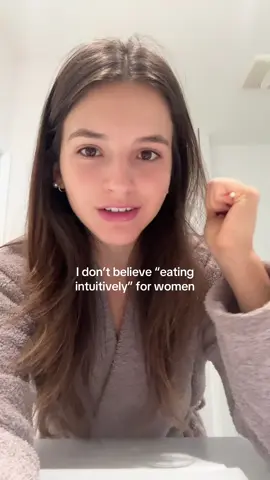 And that’s on reverse dieting 😛 #gym #GymTok #foryoupage #Fitness #health 