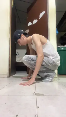 Gracias a este trend sé que todavía tengo las rodillas sanas #fyp #paratii 