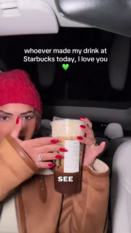 #starbucksholidaydrinks #starbucksorder #starbucksbarista 