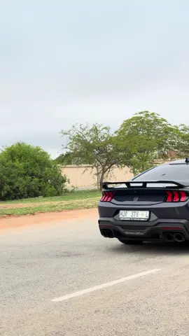 Dark Horse>Bmw m2🔥#v8 #Ford #performance #BMW #fypシ゚viral 