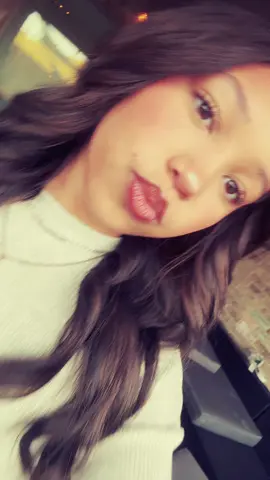 CHRISTMAS PARTY WITH MY GAL!🎄🎁#christmas #sisterbyheart 