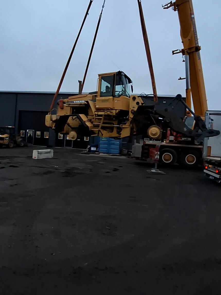 🔥VOLVO WHEEL LOADER🔥 #VOLVO #wheelloader #fyp #foryoupage❤️❤️ #sweden 