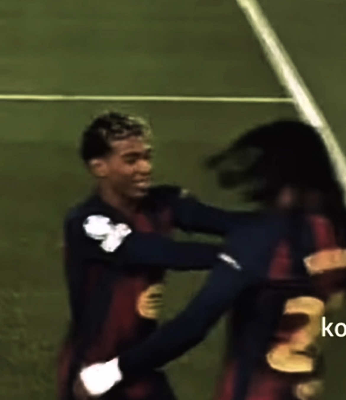 Yamal pass 💫🥶#lamineyamal #edit #skills #foyoupage #football 