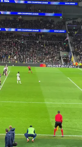 bàn thắng đầu tiên của Mohammed Kudus ( Anh ghế) tại đấu trường UEFA Champions League. góc quay từ CĐV Tottenham #tottenhamhotspur 