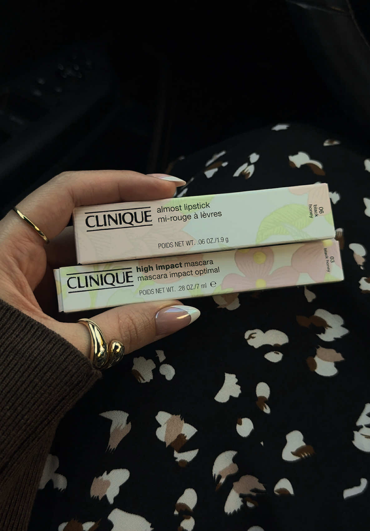 the ultimate black honey combo 🍯🖤 #clinique #cliniqueblackhoney #lippie #mascara #giftsforher 