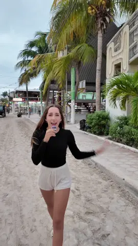 ustedes que opinan? #holbox #chedraui #tiendas 