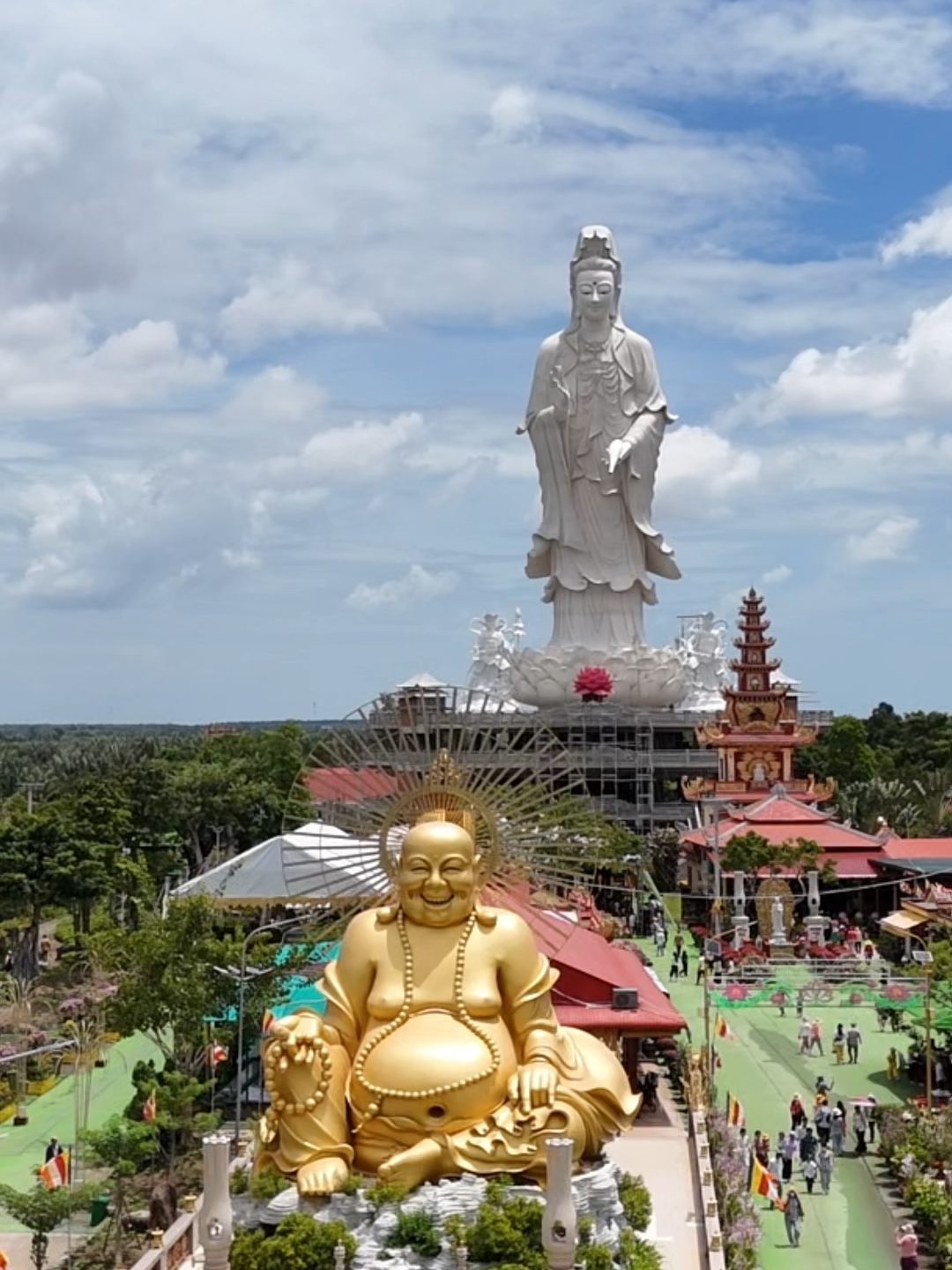 Phật Di Lặc Chùa Vạn Phước Bình Đại Bến Tre #salatv #chuavanphuoc #bentre #vinhlong #phatdilac #quanambotat